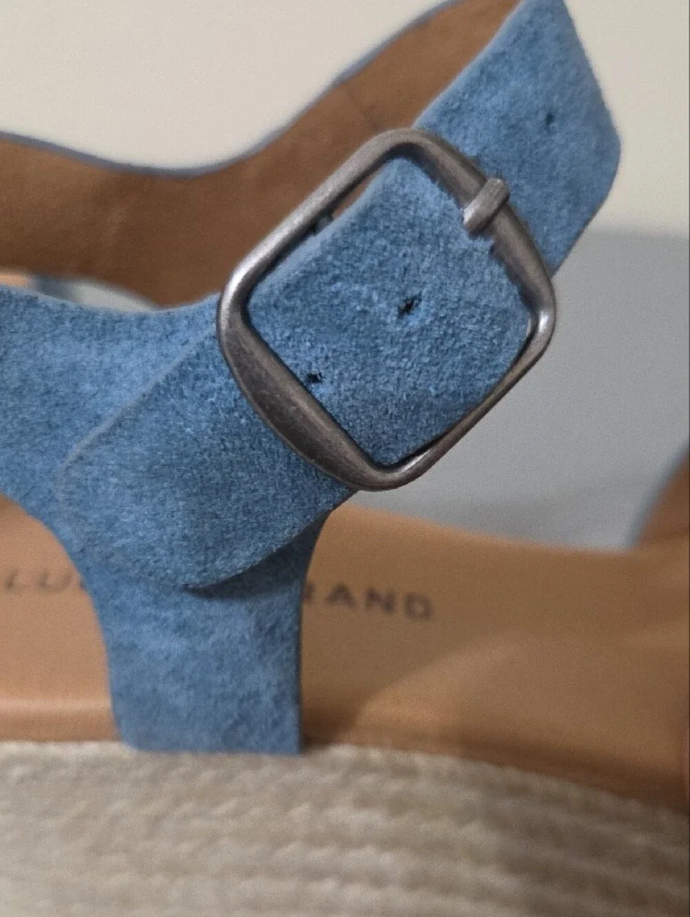 Lucky Brand Light Blue Leather 3